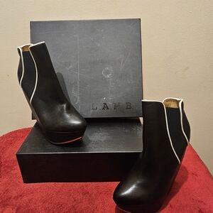 G1855 DIVA BLK/GOLD WEDGES